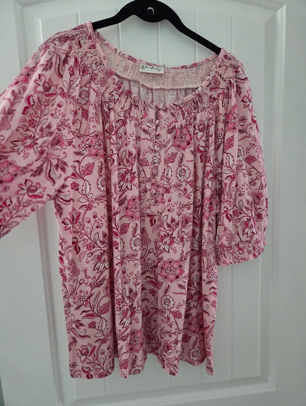 Wonderly Heart Pink Floral Peasant Top